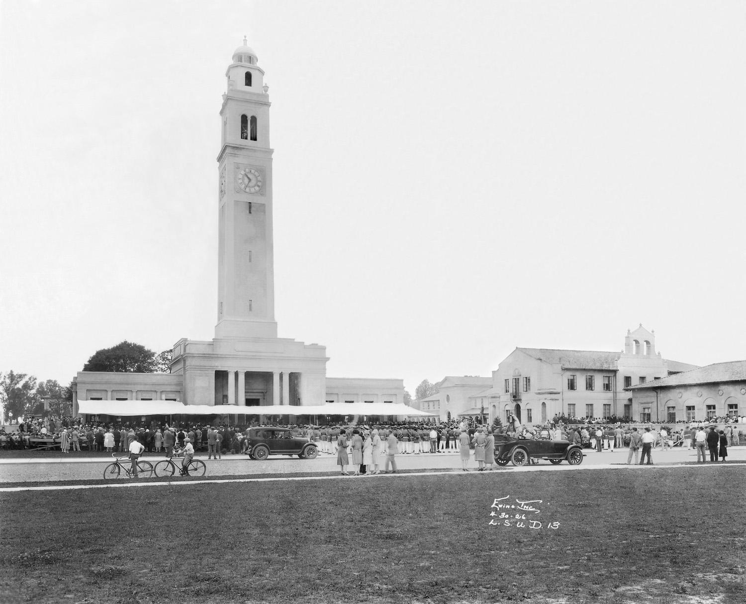 memorial tower in 1926