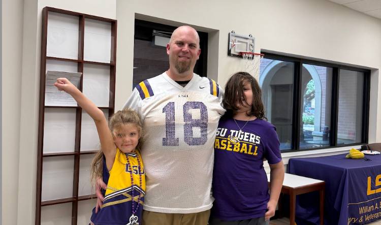 Scott Sonnier and his children