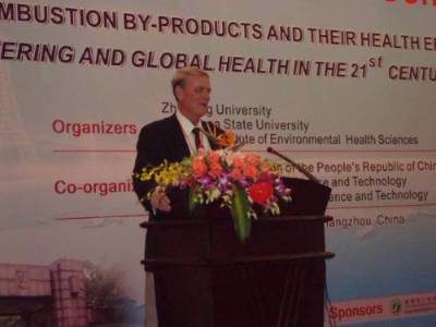 Dr. Barry Dellinger at a conference in China in 2011